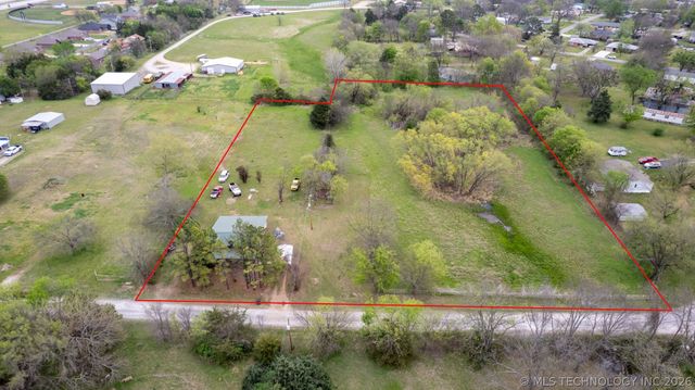 700 N 8th, Calera, OK 74730