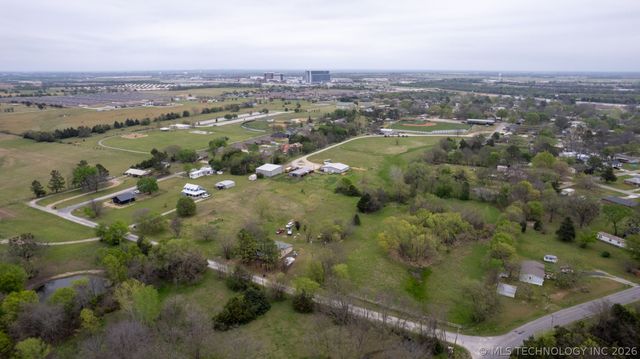 700 N 8th, Calera, OK 74730