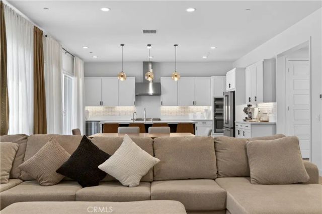 17728 Ridgeline Court, Canyon Country, CA 91350