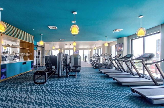 121 NE 34th St 3105, Miami, FL 33137