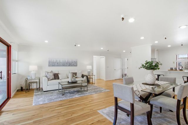 439 Alberto Way A102, Los Gatos, CA 95032