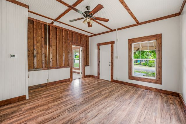 255 Glenn Street, Bluff Dale, TX 76433