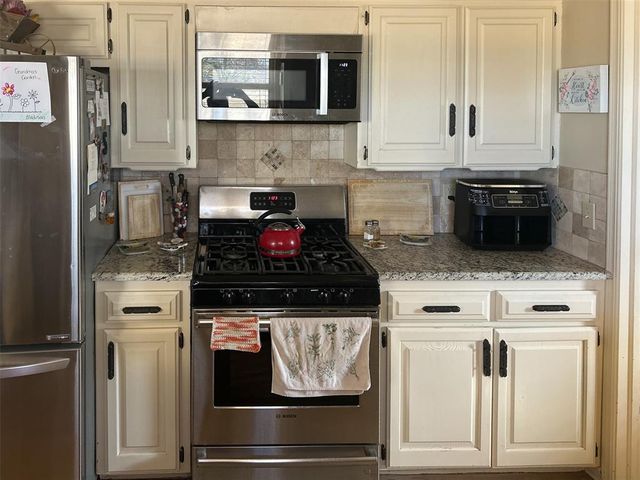 12833 Green Valley Drive, Oklahoma City, OK 73120