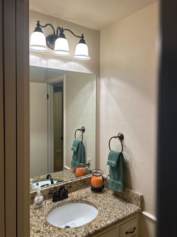 12833 Green Valley Drive, Oklahoma City, OK 73120