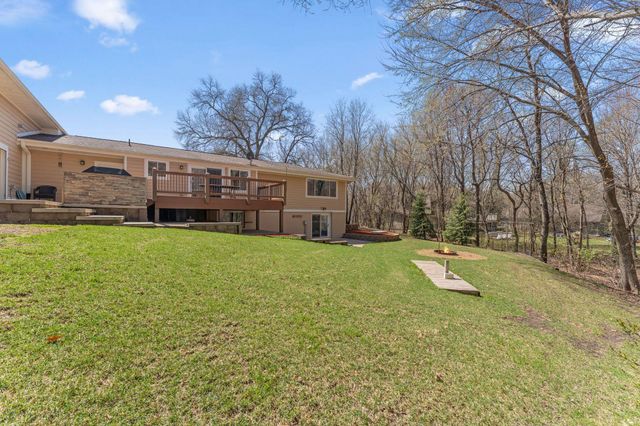 2527 148th Lane NE, Ham Lake, MN 55304