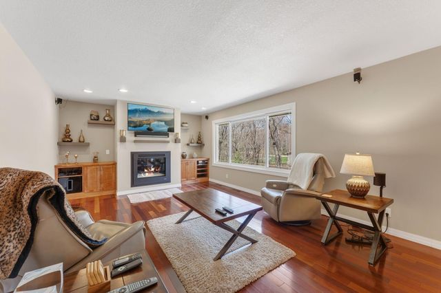 2527 148th Lane NE, Ham Lake, MN 55304