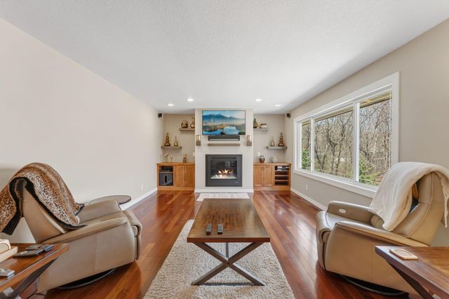 2527 148th Lane NE, Ham Lake, MN 55304