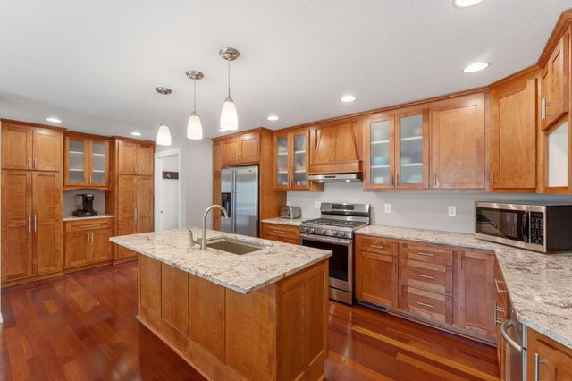 2527 148th Lane NE, Ham Lake, MN 55304