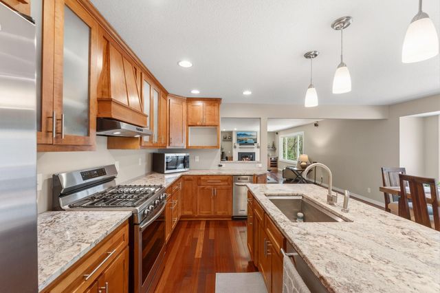 2527 148th Lane NE, Ham Lake, MN 55304