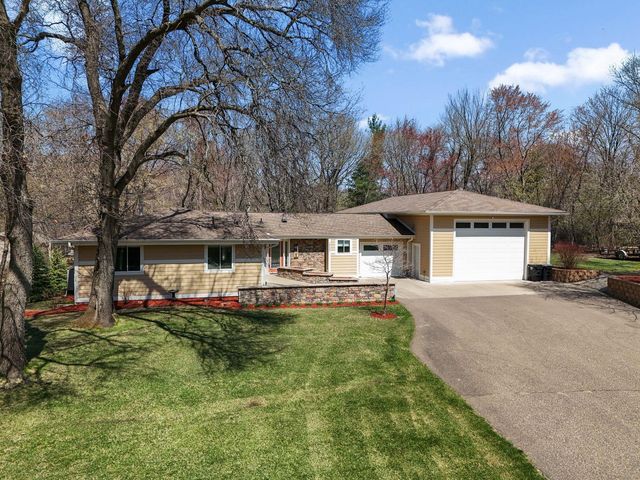 2527 148th Lane NE, Ham Lake, MN 55304