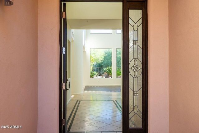 10894 E HEDGEHOG Place, Scottsdale, AZ 85262