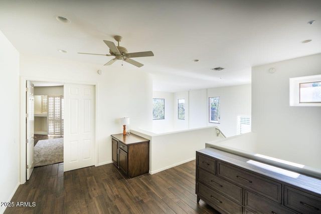 10894 E HEDGEHOG Place, Scottsdale, AZ 85262