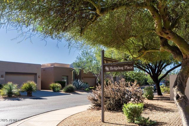 10894 E HEDGEHOG Place, Scottsdale, AZ 85262