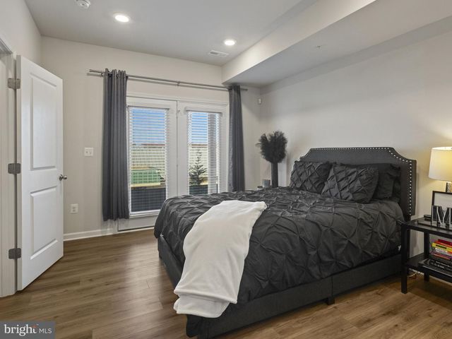 4810 VISTA GLEN LN, Lanham, MD 20706