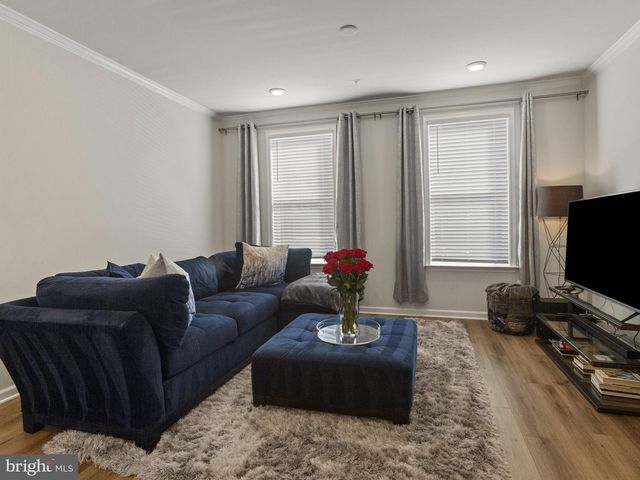 4810 VISTA GLEN LN, Lanham, MD 20706