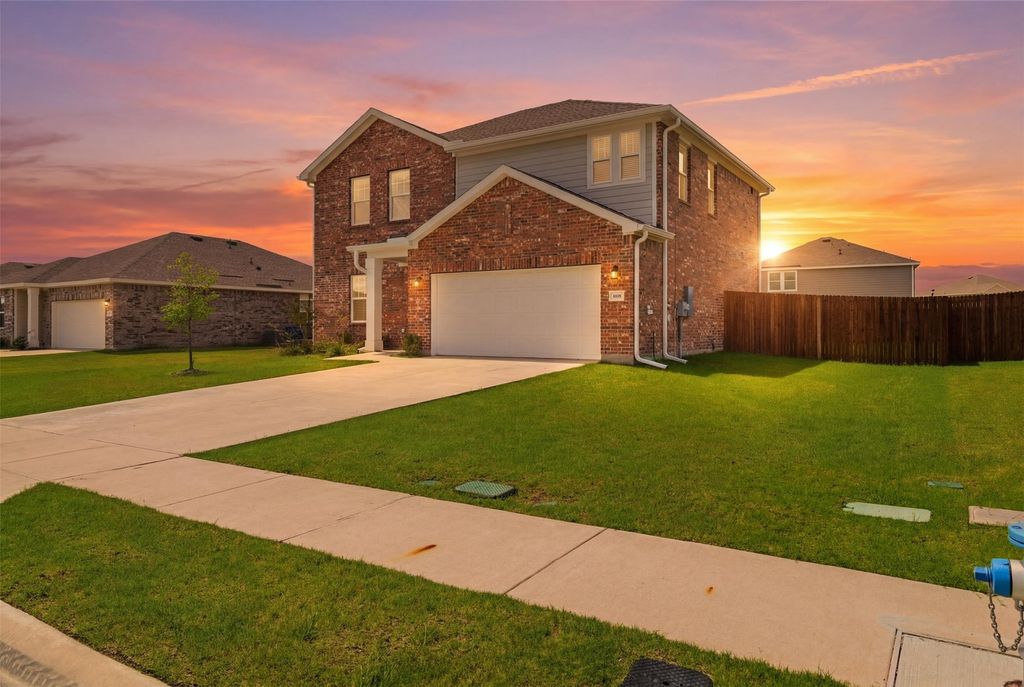 831 Lexington Lane, Josephine, TX 75173