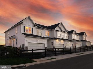 201 VIENNA BLVD #87, Glenmoore, PA 19343