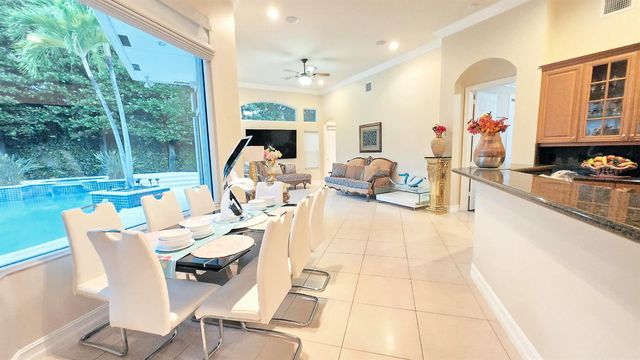 11065 Canary Island Court, Plantation, FL 33324