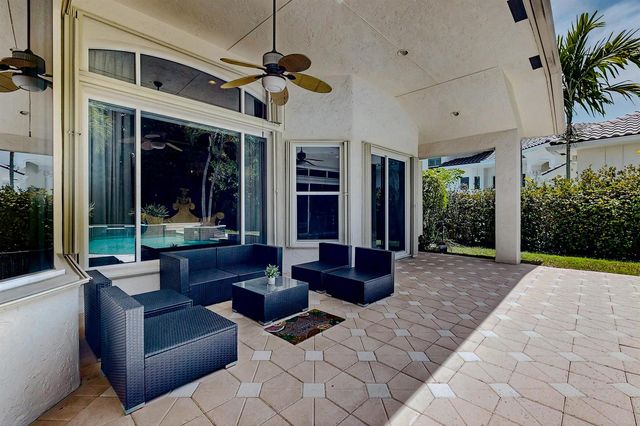 11065 Canary Island Court, Plantation, FL 33324