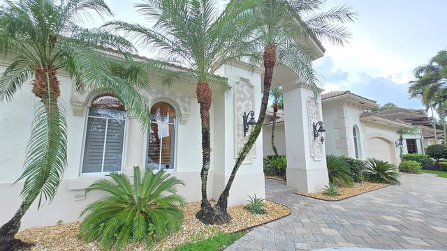11065 Canary Island Court, Plantation, FL 33324