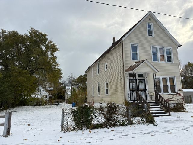 7539 S Dorchester Avenue, Chicago, IL 60619