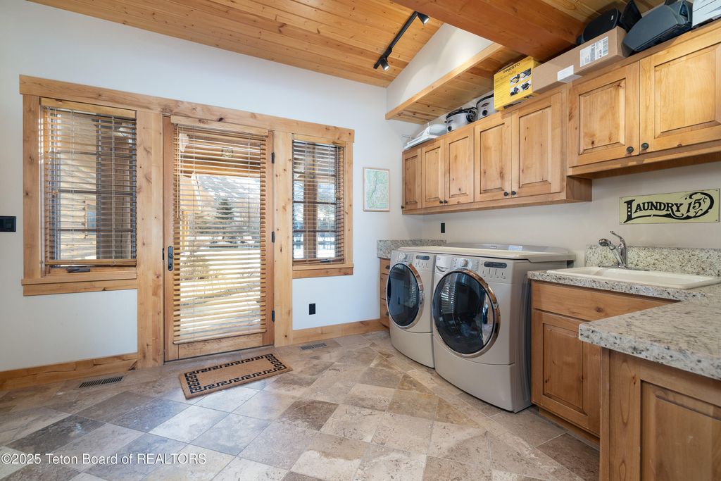 3755 S TRAIL Drive, Jackson, WY 83001 photo 28