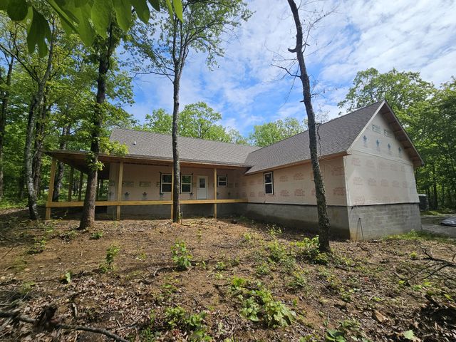 488 Hunters Trail Way, Altamont, TN 37301