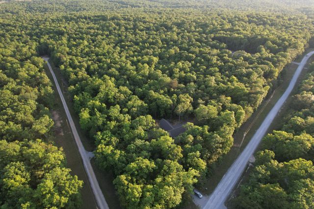488 Hunters Trail Way, Altamont, TN 37301