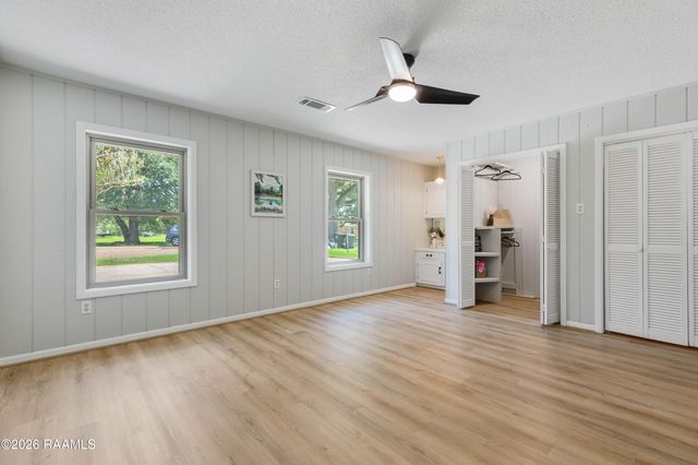 2500 Louisiana Drive, New Iberia, LA 70560