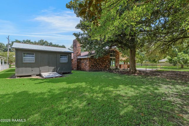 2500 Louisiana Drive, New Iberia, LA 70560