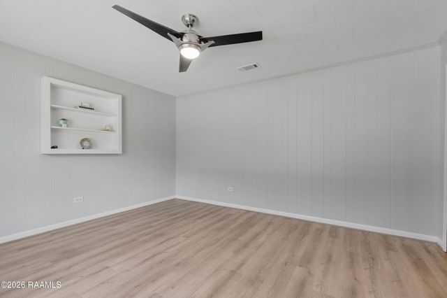 2500 Louisiana Drive, New Iberia, LA 70560