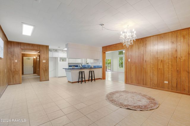 2500 Louisiana Drive, New Iberia, LA 70560