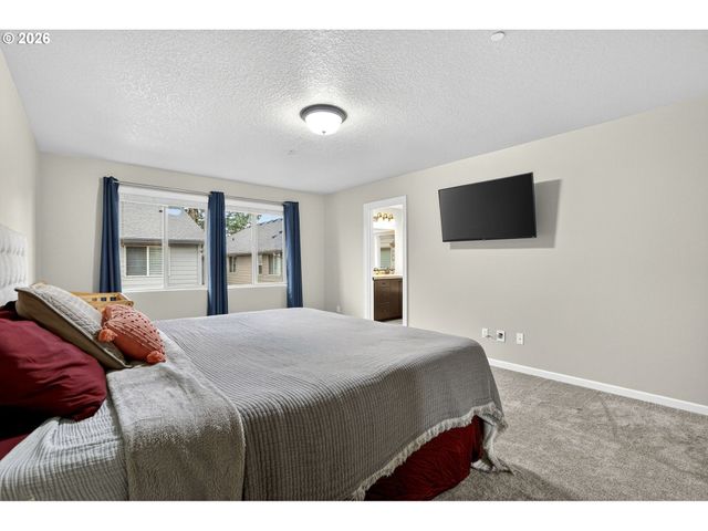 10145 Sw BARBER St, Wilsonville, OR 97070