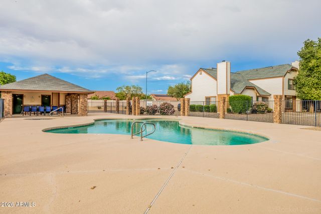 6602 W JAMAICA Drive, Glendale, AZ 85306