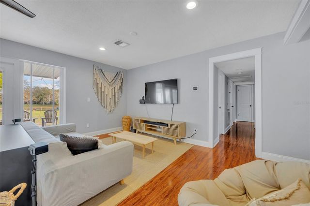 1081 LAKE WELDONA DRIVE, Orlando, FL 32806