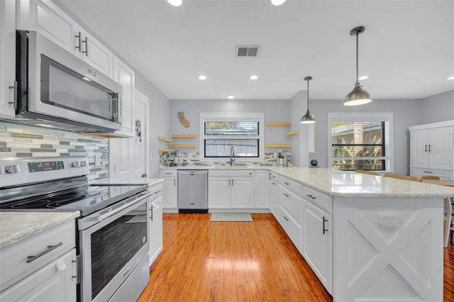 1081 LAKE WELDONA DRIVE, Orlando, FL 32806