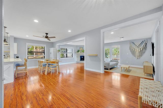 1081 LAKE WELDONA DRIVE, Orlando, FL 32806