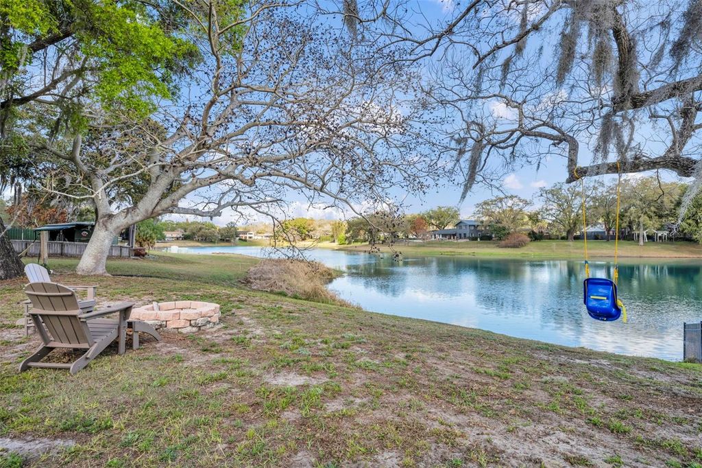 Image 26 of property listing at 1081 LAKE WELDONA DRIVE, Orlando, FL 32806