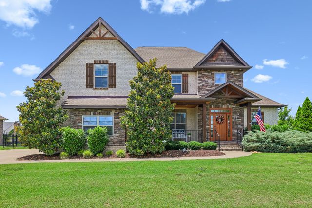 3923 Gilreath Pl, Murfreesboro, TN 37127
