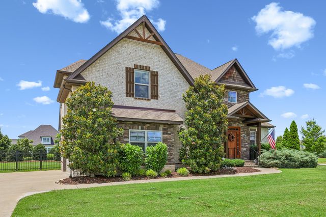 3923 Gilreath Pl, Murfreesboro, TN 37127