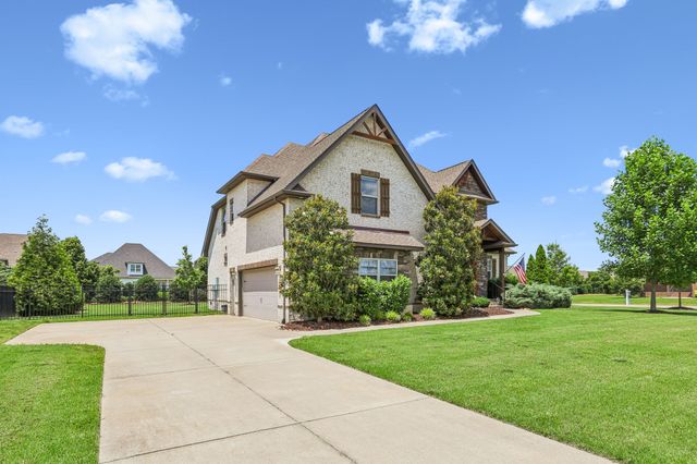 3923 Gilreath Pl, Murfreesboro, TN 37127