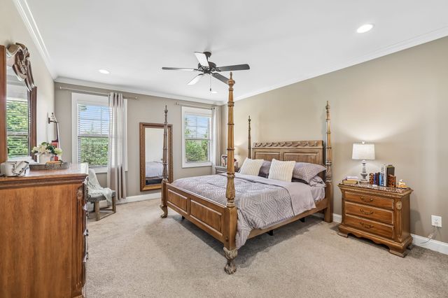 3923 Gilreath Pl, Murfreesboro, TN 37127