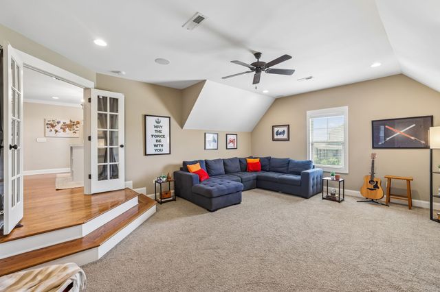 3923 Gilreath Pl, Murfreesboro, TN 37127