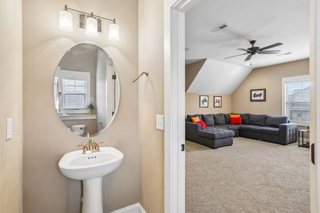3923 Gilreath Pl, Murfreesboro, TN 37127