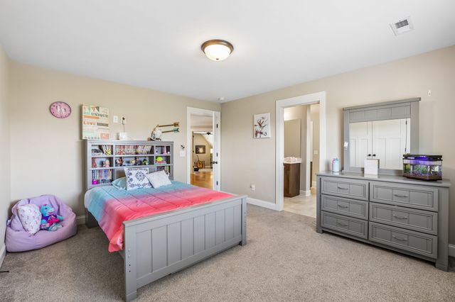 3923 Gilreath Pl, Murfreesboro, TN 37127