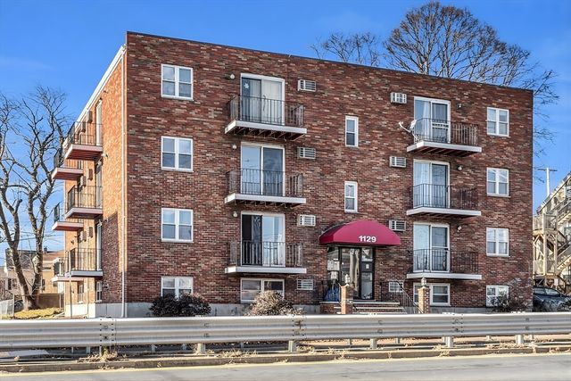 1129 North Shore Road 3D, Revere, MA 02151