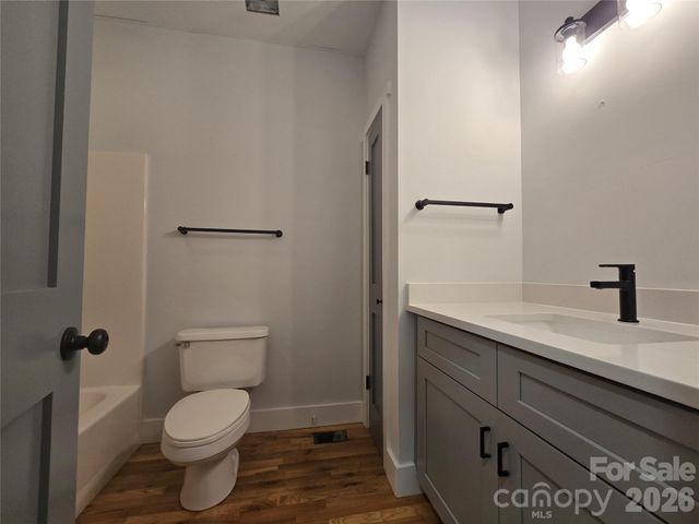 6802 Lowesville Lane, Stanley, NC 28164