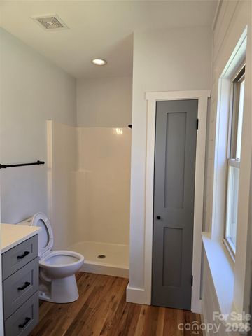 6802 Lowesville Lane, Stanley, NC 28164