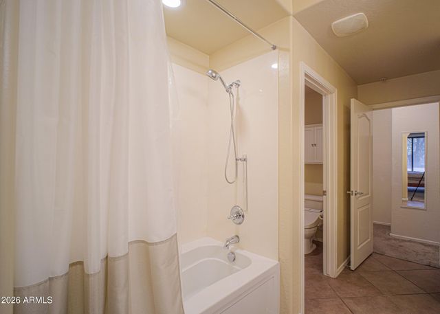 705 W QUEEN CREEK Road 1081, Chandler, AZ 85248