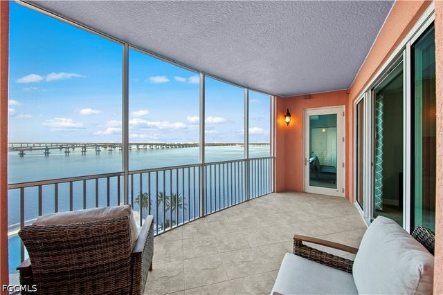 2745 1st ST 801, Fort Myers, FL 33916